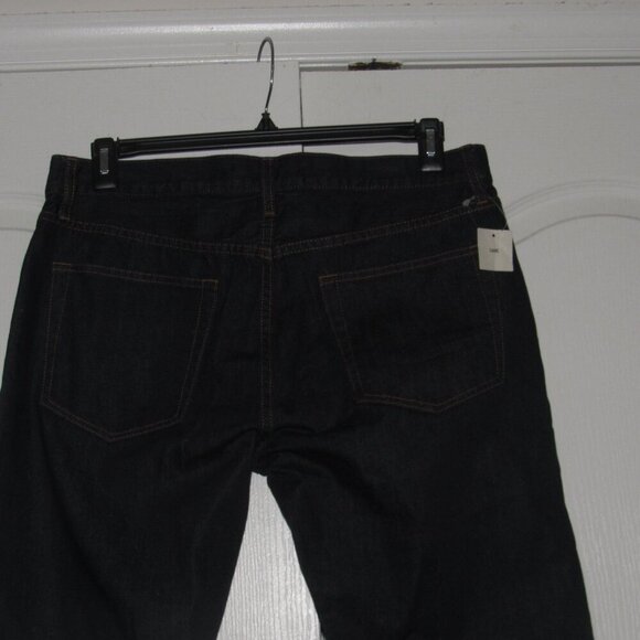 NWT UNIGLO Regular Fit Straight Leg Dark Wash Jeans Size 35 x 34 - Picture 4 of 6